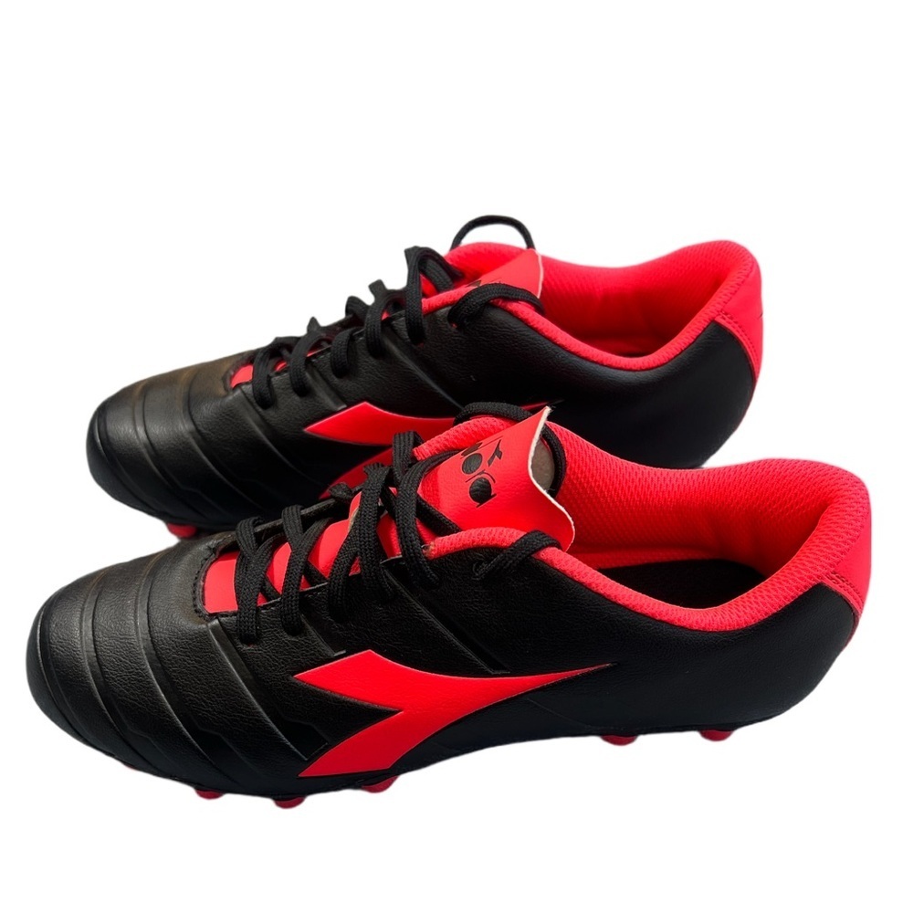 Diadora Black & Neon Orange Soccer Cleats FG Size 5Y / Women’s 6.5 EU 37 NWOT